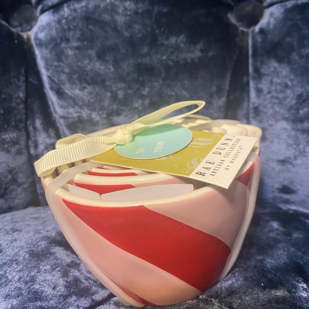 Rae Dunn measuring cups